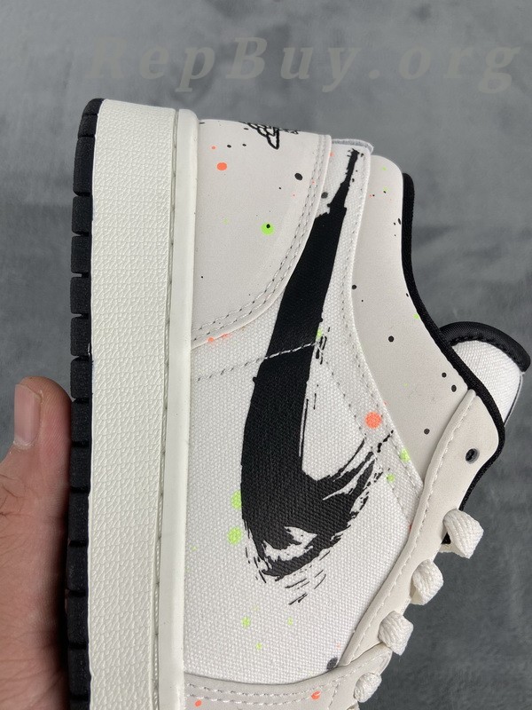 Top Version Air Jordan 1 Low SE Paint Splatter (GS) DH3295-100 - Image 8