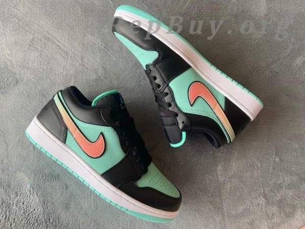Top Version Air Jordan 1 Low SE Tropical Twist CK3022-301 - Image 3