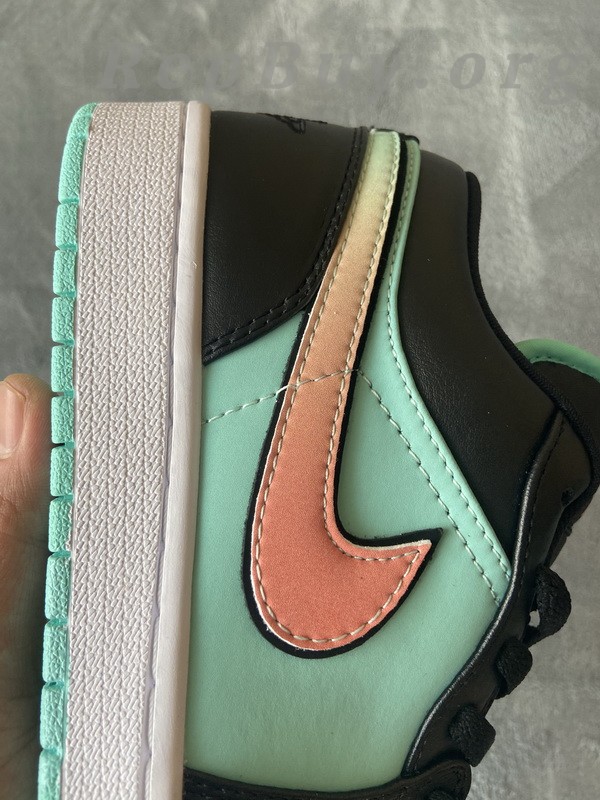 Top Version Air Jordan 1 Low SE Tropical Twist CK3022-301 - Image 14