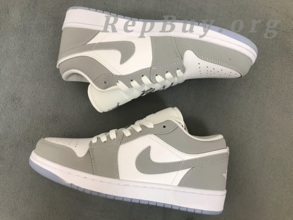 Top Version Air Jordan 1 Low Wolf Grey (W) DC0774-105 - Image 6