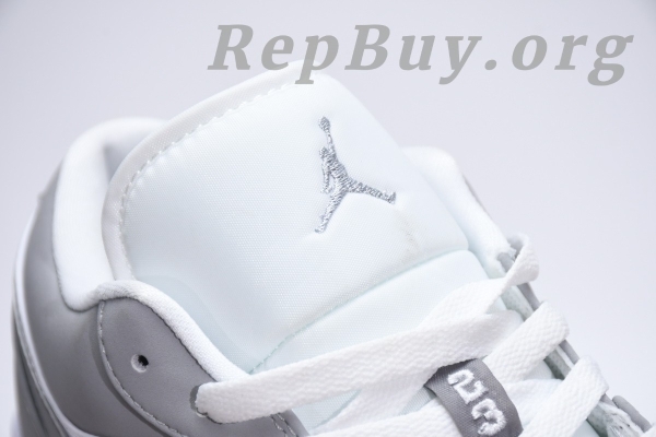 Top Version Air Jordan 1 Low Wolf Grey (W) DC0774-105 - Image 17