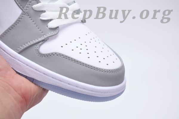 Top Version Air Jordan 1 Low Wolf Grey (W) DC0774-105 - Image 19