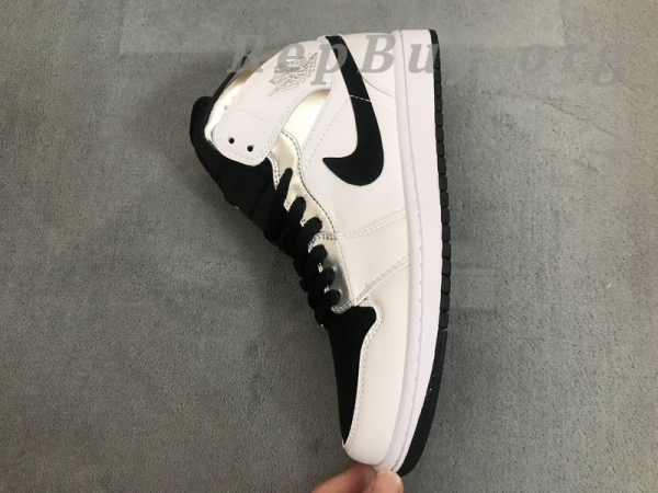 Top Version Air Jordan 1 Mid Alternate Think 16 554724-121 - Image 7