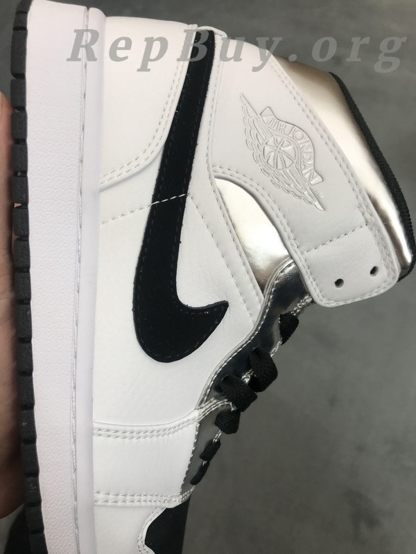 Top Version Air Jordan 1 Mid Alternate Think 16 554724-121 - Image 11