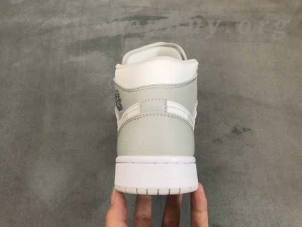 Top Version Air Jordan 1 Mid White Camo DC9035-100 - 图片 6