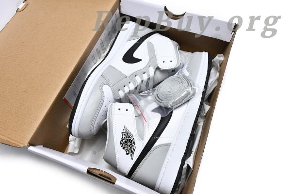 Top Version Air Jordan 1 Mid Light Smoke Grey (W) BQ6472-015 - Image 16