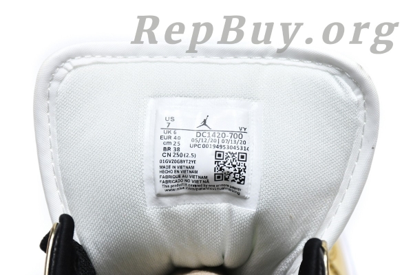 Top Version Air Jordan 1 Mid Metallic Gold Black White (GS) DC1420-700 - Image 8