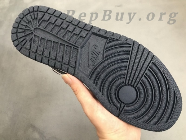 Top Version Air Jordan 1 Mid Obsidian Sanded Purple 554724-445 - Image 6