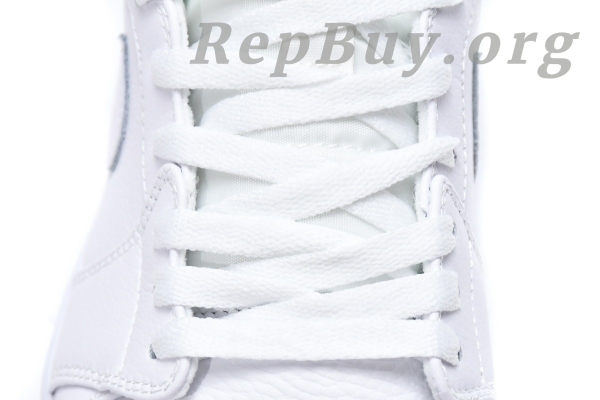 Top Version Air Jordan 1 Mid Triple White (2019) 554724-129 - Image 15