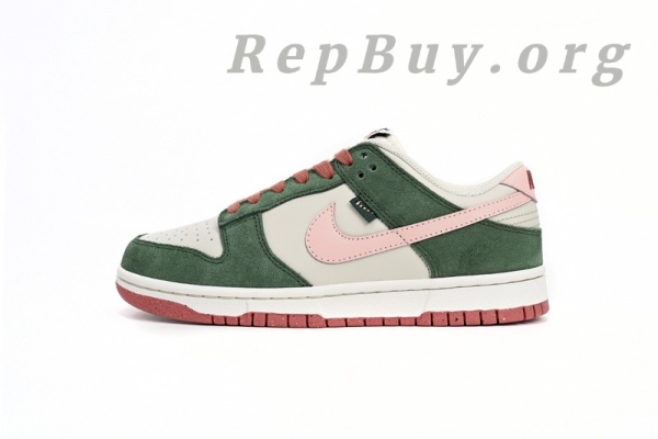 Top Version Nike Dunk Low SE All Petals United Fir Green FN8923-061