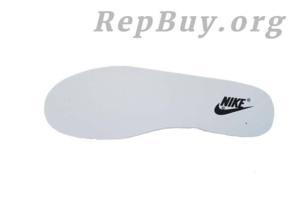 Top Version Nike Dunk Low Supreme, High Quality Replica Nike Dunk, Custom Supreme Black White Sneakers, FC1688-144 Replica, Best Fake Nike Dunk Low, Supreme Collaboration Sneakers, Premium Replica Shoes, Nike Dunk Custom Double Hook