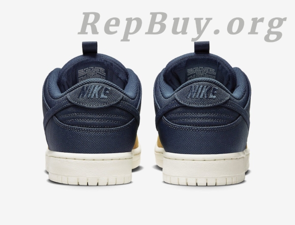 Top Version Nike SB Dunk Low Pro PRM 90s Backpack DX6775-400 - Image 6
