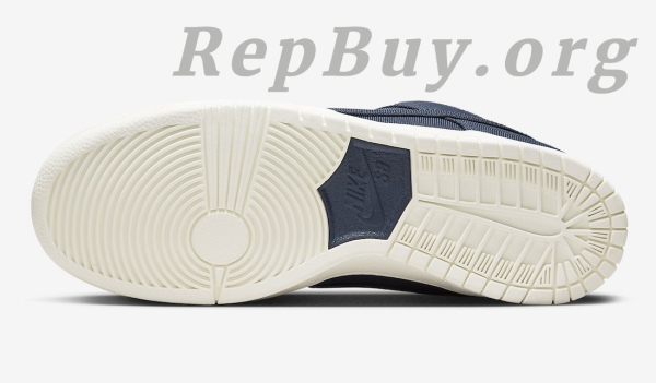 Top Version Nike SB Dunk Low Pro PRM 90s Backpack DX6775-400 - Image 12