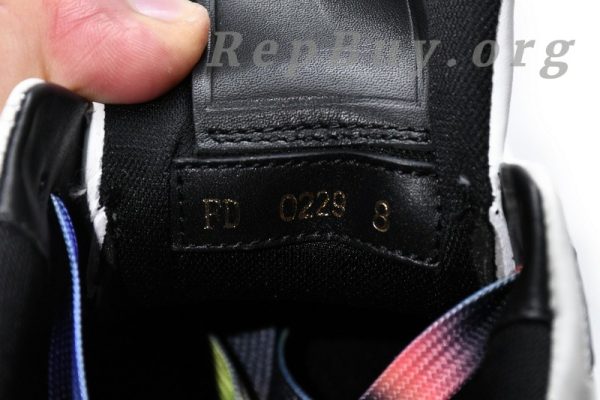 Louis Vuitton Trainer Black and White 1A9ADA - 图片 16