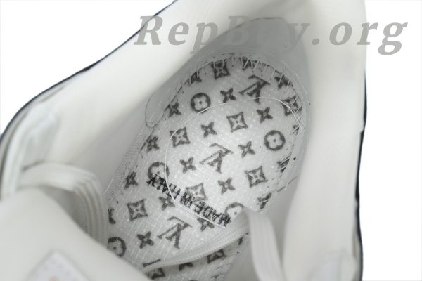 Louis Vuitton LV Trainer Sneaker replica, high quality LV Trainer rep, best fake LV sneakers, 1:1 LV Trainer Black White, luxury replica sneakers, top copy LV shoes, designer dupes sneakers, LV XD CK24071803 rep