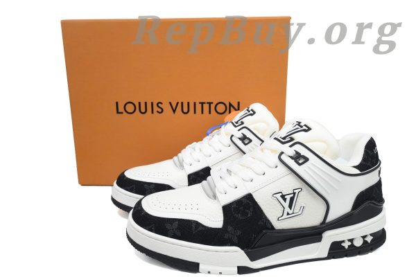 Louis Vuitton LV Trainer Sneaker replica, high quality LV Trainer copy, best LV sneaker rep, white black LV shoes, luxury replica sneakers, 1:1 LV Trainer, designer replica shoes, LV CK24071808 rep, premium LV sneaker duplicate