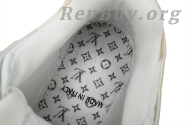 Louis Vuitton LV Trainer Sneaker replica, high quality LV Trainer rep, best LV white khaki sneaker copy, 1:1 LV XD CK24071807 rep, luxury replica sneakers, top quality LV Trainer dupes, LV white khaki shoes clone, perfect LV sneaker replica, designer shoe rep