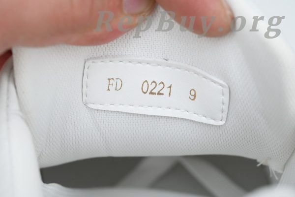 Louis Vuitton LV Trainer Sneaker White Rivets 1ADDC0 - 图片 8