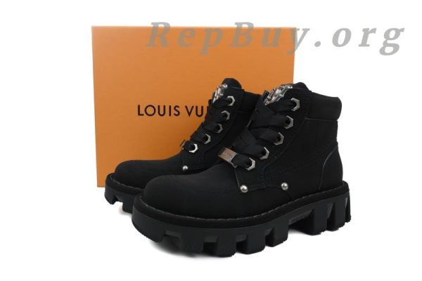 LOUIS VUITTON Martin Boots Black Suede - 图片 8