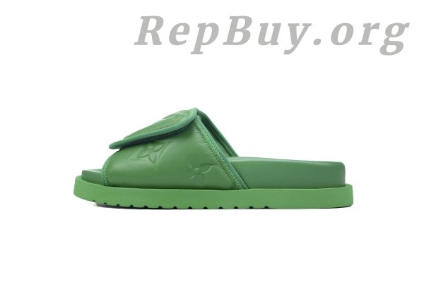 LOUIS VUITTON Miami Green embossing