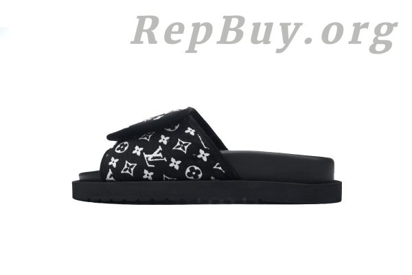 LOUIS VUITTON Miami flocked black