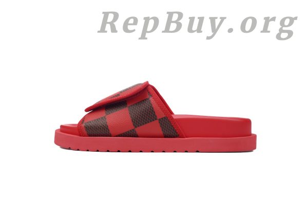 LOUIS VUITTON Miami red pattern
