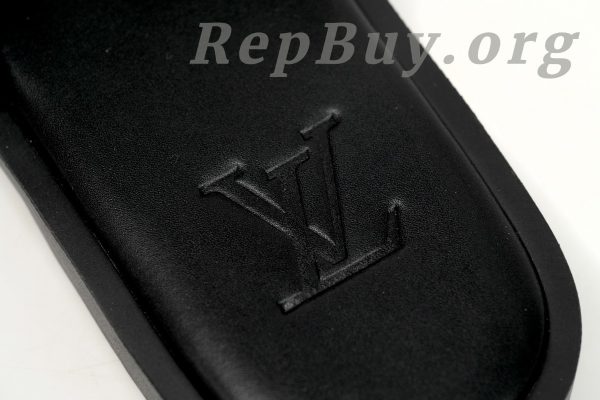 LOUIS VUITTON Oasis Black And White Checkerboard - Image 7