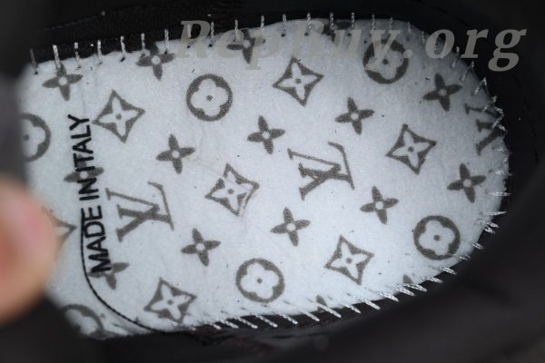 Louis Vuitton Skate Sneaker Black Grey 1ACEI8 - 图片 5