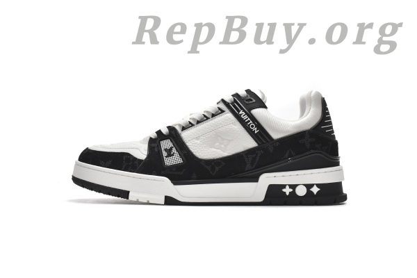 Louis Vuitton Trainer Black And White Cloth Cover VL1202