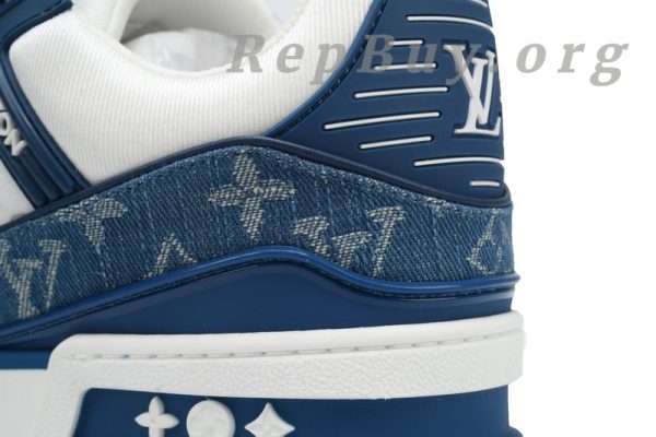 Louis Vuitton Trainer Blue 1A9JGT, high quality replica Louis Vuitton shoes, best LV sneakers copy, premium imitation LV trainers, luxury designer replica footwear, 1:1 LV blue sneakers, top grade LV shoe replicas