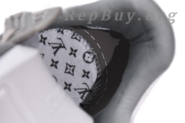 Louis Vuitton Trainer Grey White VL1210 - Image 18