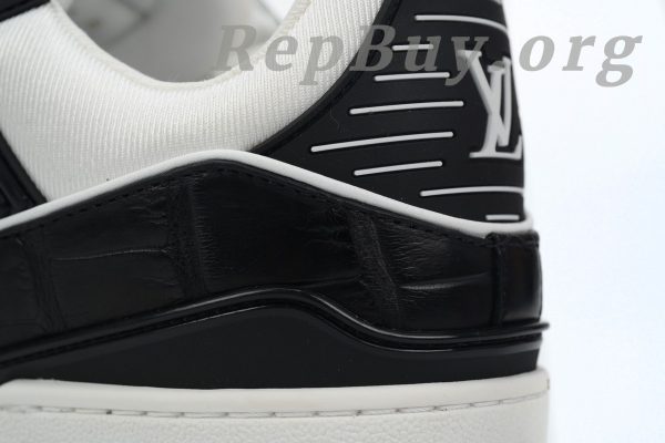 Louis Vuitton Trainer Sneaker replica, LV Alligator Leather Tongue sneakers, high quality LV Trainer rep, best LV white black sneakers, 1:1 Louis Vuitton shoes copy, luxury replica sneakers