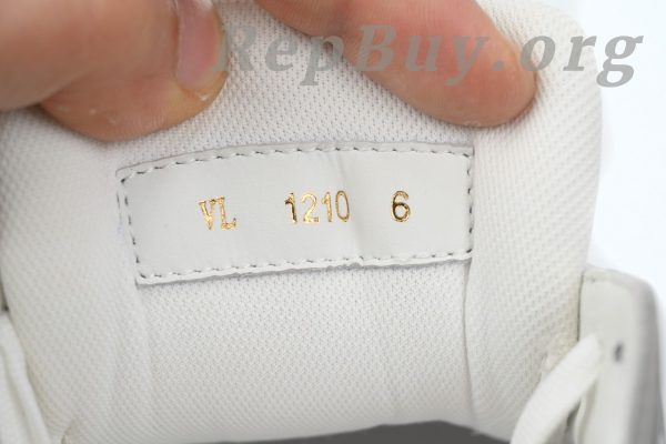 Louis Vuitton Trainer Sneaker replica, high quality LV sneakers, Alligator leather shoes, white gray LV trainers, best LV sneaker copy, luxury designer replica shoes, 1:1 LV trainers, premium Louis Vuitton dupes
