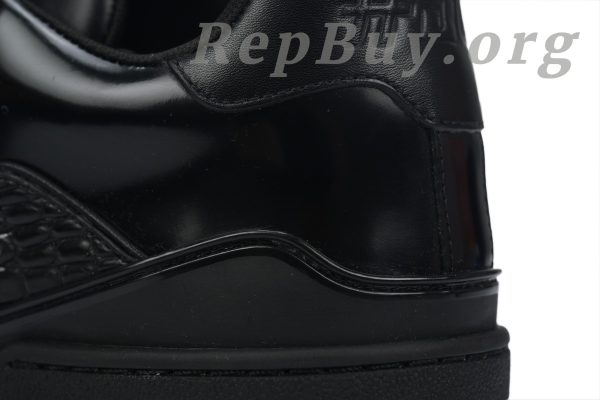 Louis Vuitton Trainer Sneaker replica, high quality LV sneaker copy, best LV Trainer rep, 1:1 Louis Vuitton Alligator Leather shoes, luxury black LV sneaker replica, premium replica sneakers, Louis Vuitton black Trainer dupes, top quality LV Alligator Leather sneakers