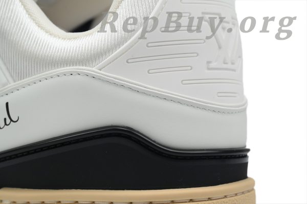 Louis Vuitton Trainer Sneaker replica, high quality LV Monogram sneakers, unisex designer shoes, best LV Trainer copy, luxury street style sneakers, blended fabrics LV shoes, bi-color LV sneakers, top replica LV trainers, 1:1 Louis Vuitton sneakers, premium LV copy shoes