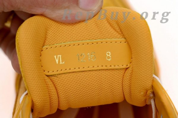 Louis Vuitton Trainer Yellow Embossed Monogram 1AARG0 - 图片 5