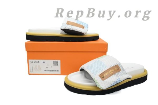 Louis Vuitton White Grid Pool Pillow Comfort Flat Slides - 图片 8