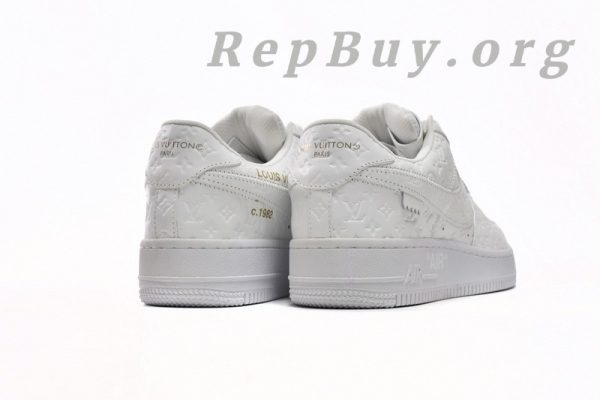 Top Version Louis Vuitton x Nike Air Force 1 Triple White LK0221 - 图片 4