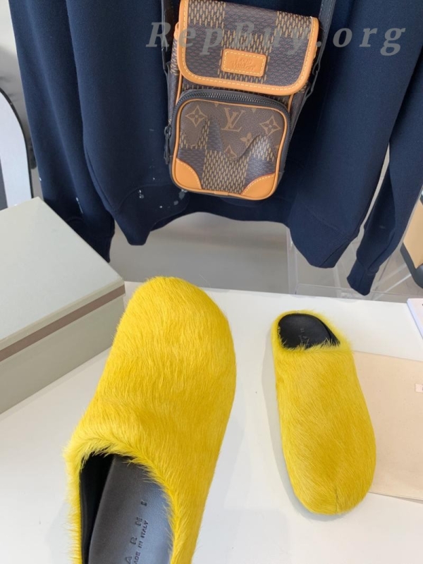 Marni Yellow LONG-HAIR CALFSKIN FUSSBETT SABOT Slide SBMR000600P412200C59 - 图片 6
