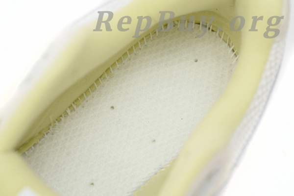 New Balance 2002R Co Branded Light Yellow M2002RA1 - 图片 9