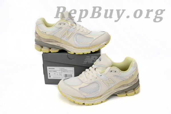 New Balance 2002R Co Branded Light Yellow M2002RA1 - 图片 10
