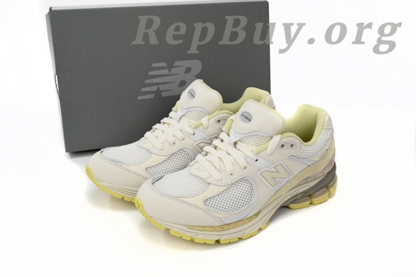 New Balance 2002R Co Branded Light Yellow M2002RA1 - 图片 11