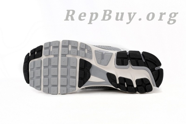 Nike Air Zoom Vomero 5 Pure Platinum Summit White FD9919-001 - Image 4