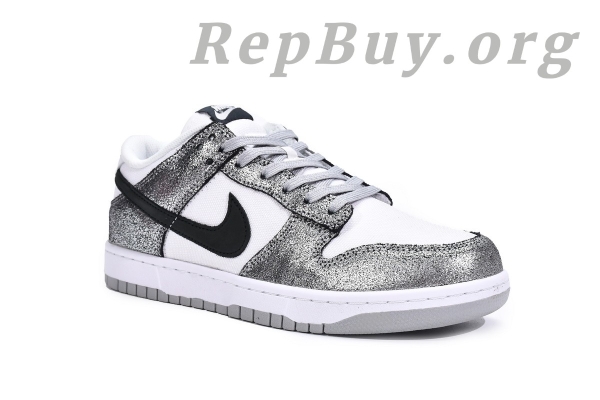 Top Version Nike Dunk Low Golden Gals Metallic Silver (W) DO5882-001 - 图片 3