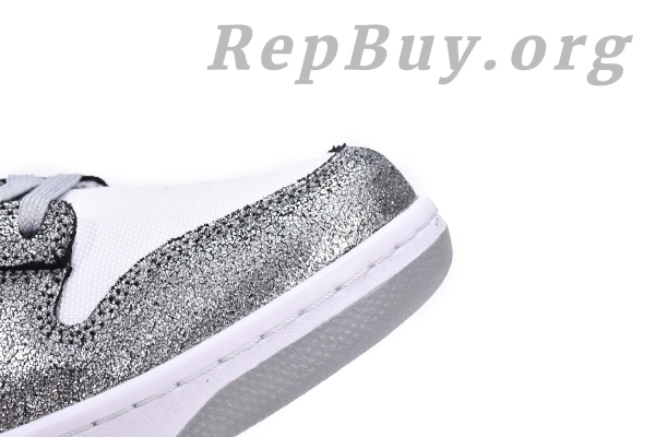 Top Version Nike Dunk Low Golden Gals Metallic Silver (W) DO5882-001 - 图片 15