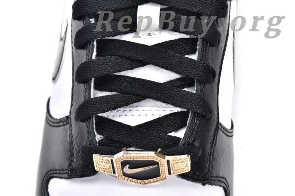Top Version SB Nike Dunk Low World Champs Black White DR9511-100 - 图片 15