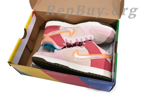 Top Version Nike Dunk Mid Social Status Free Lunch Strawberry Milk DJ1173-600 - 图片 20