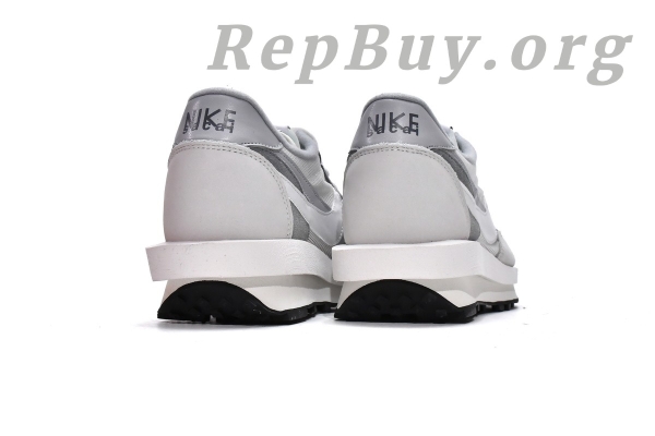 Top Version Nike LD Waffle sacai Summit White BV0073-100 - 图片 6