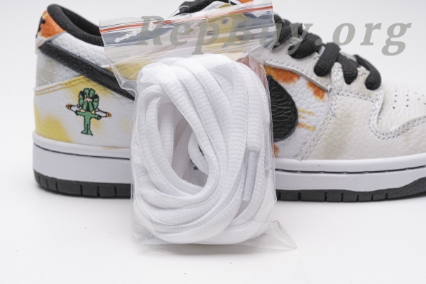 Top Version Nike SB Dunk Low Raygun Tie-Dye White BQ6832-101 - 图片 16