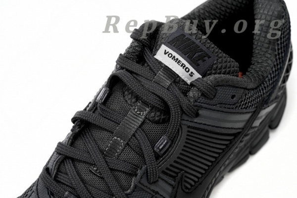 Nike Zoom Vomero 5 Anthracite replica, high quality Nike Zoom Vomero 5 rep, best copy Nike Vomero 5 BV1358-002, 1:1 replica Nike shoes, premium fake Nike Zoom Vomero 5 Anthracite, top tier Nike reps, flawless Nike Vomero 5 clone, perfect duplicate Nike sneakers